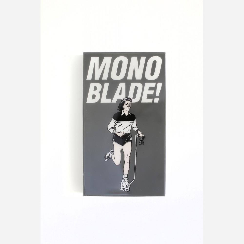 Mono Blade 02